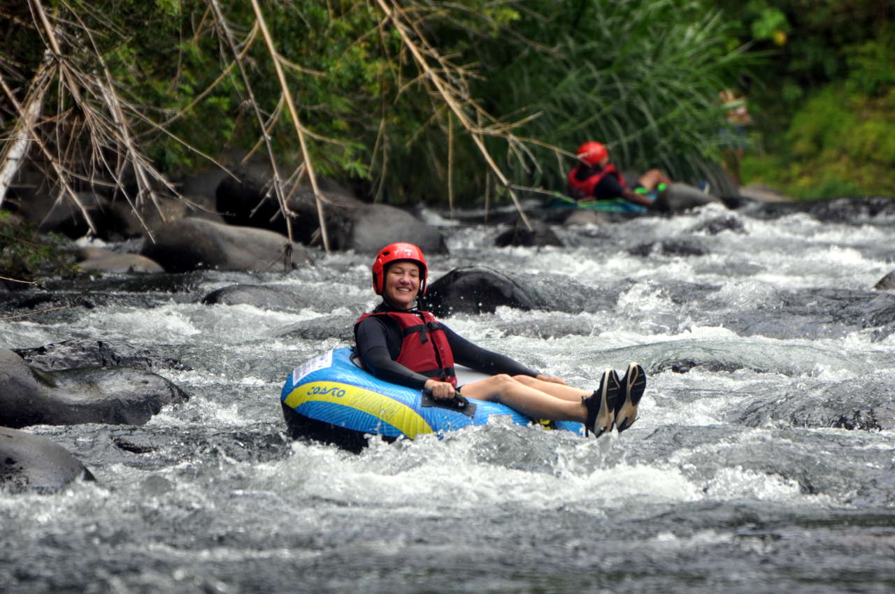 rando_aqua_reunion_974-bouees-en-riviere-saint-benoit-riviere-des-marsouins